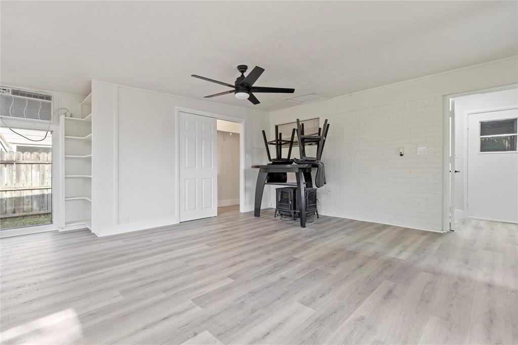 Oakwood Terrace North - Residential