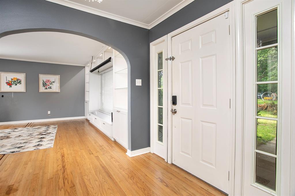 2414 S Martin Street