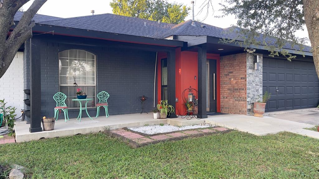 206 Audra Avenue