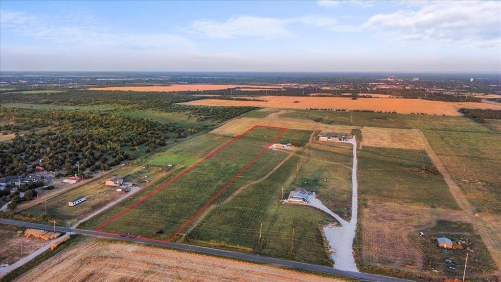 463 County Road 1063