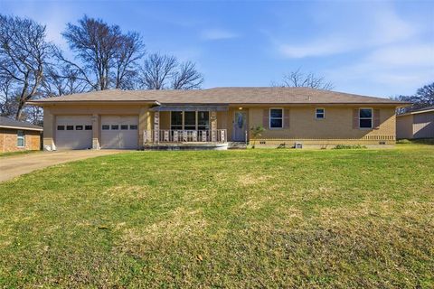 504 Rickey Canyon Avenue DeSoto TX 75115