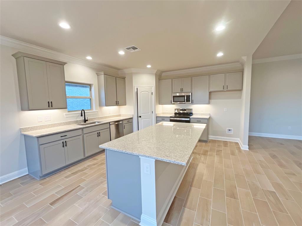 Falcon Bay - Residential