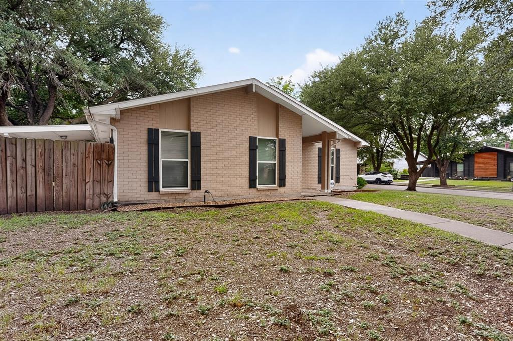 433 Solitude Drive