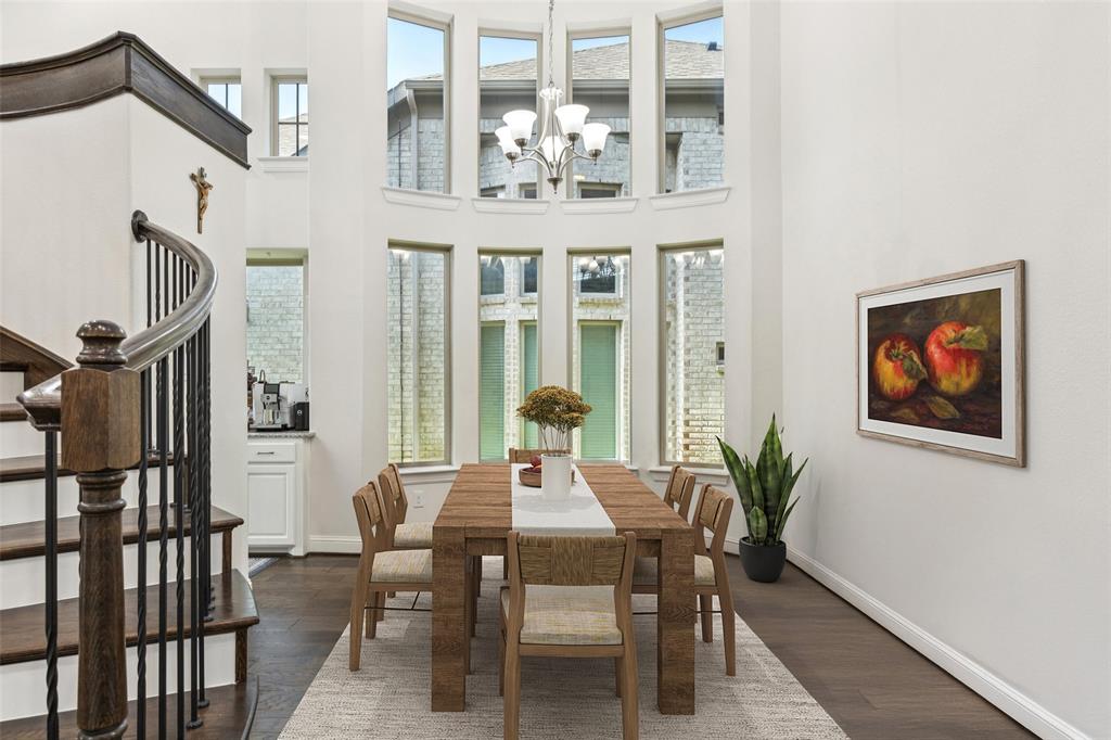 5605 Fairway Court