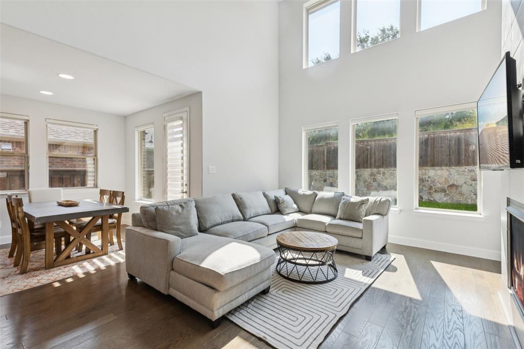 3616 Hathaway Court