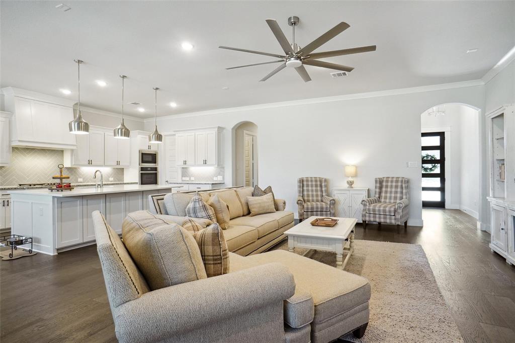 2424 Portwood Way