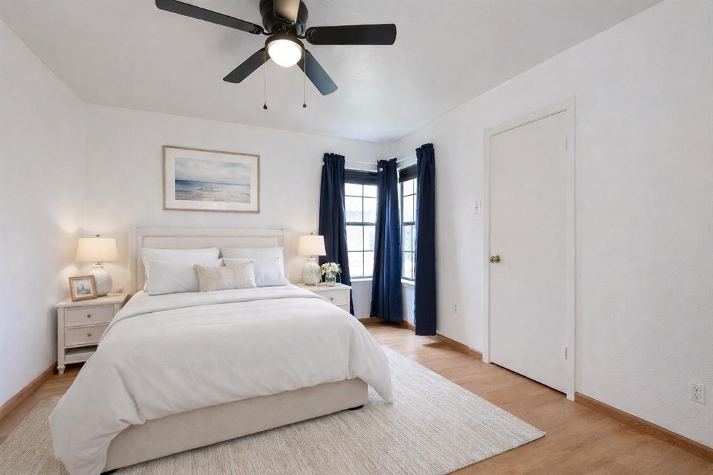 Preston Oaks Crossing Condos 01 & 02 - Residential Lease