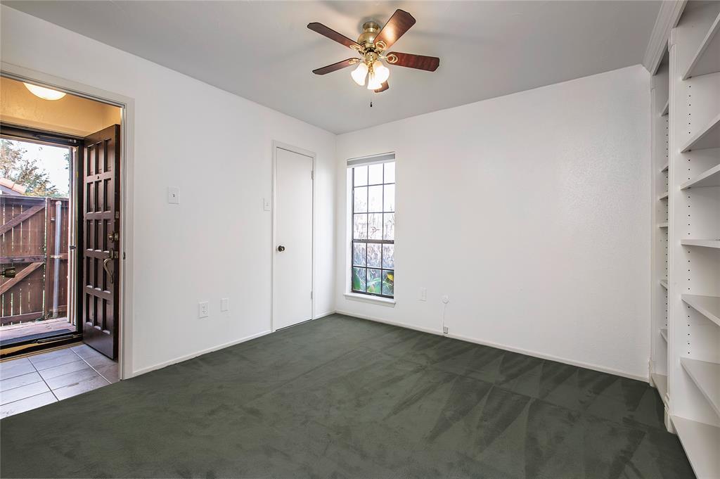 Preston Oaks Crossing Condos 01 & 02 - Residential Lease