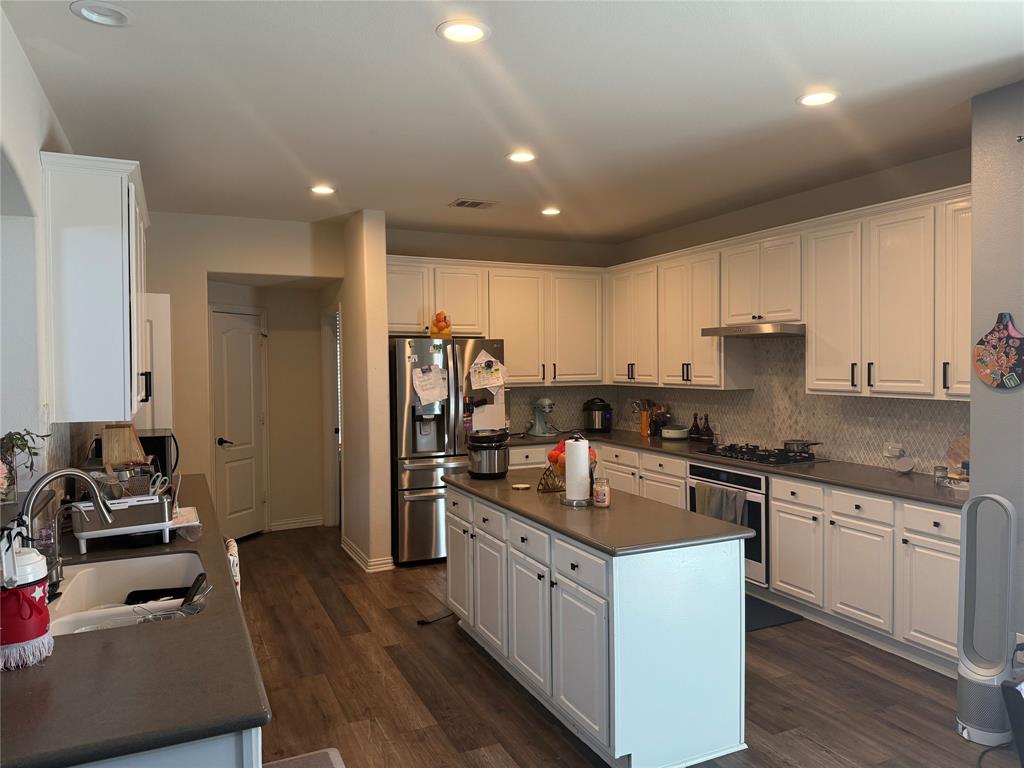 Turnbridge Manor - Residential Lease