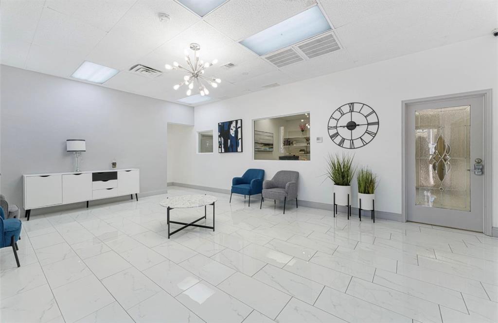 Smith,J S Addition - Commercial Lease