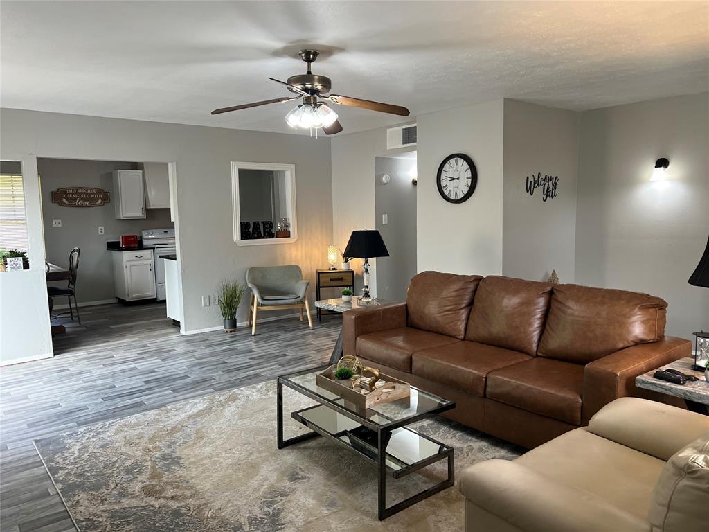 Parkwood East - Residential