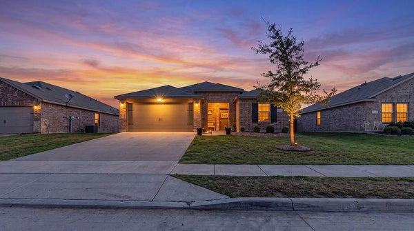 1303 BUSHEL DR, ROYSE CITY, TX 75189 - Image dadcdcea90b32d615fd8ddbef77d557c/43077726