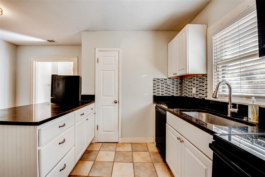 BYERS & MCCART - Residential Lease