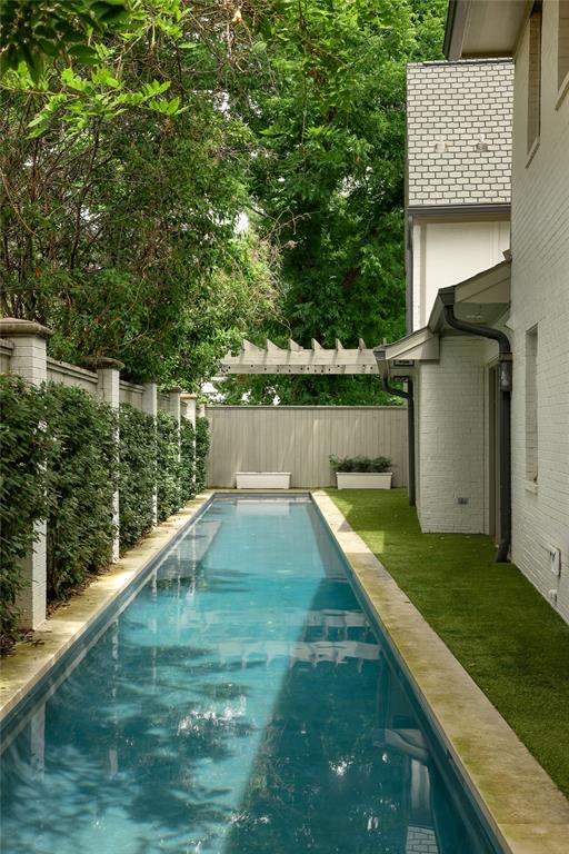 Devonshire - Residential