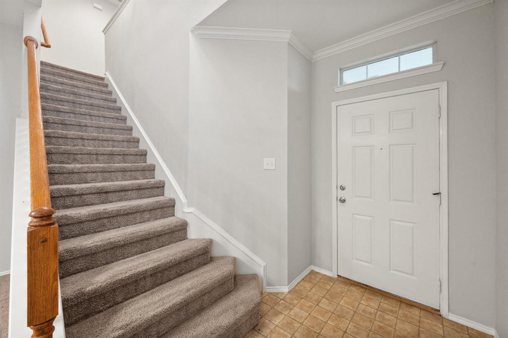 1414 Ravenwood Drive