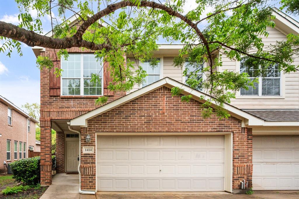 1414 Ravenwood Drive