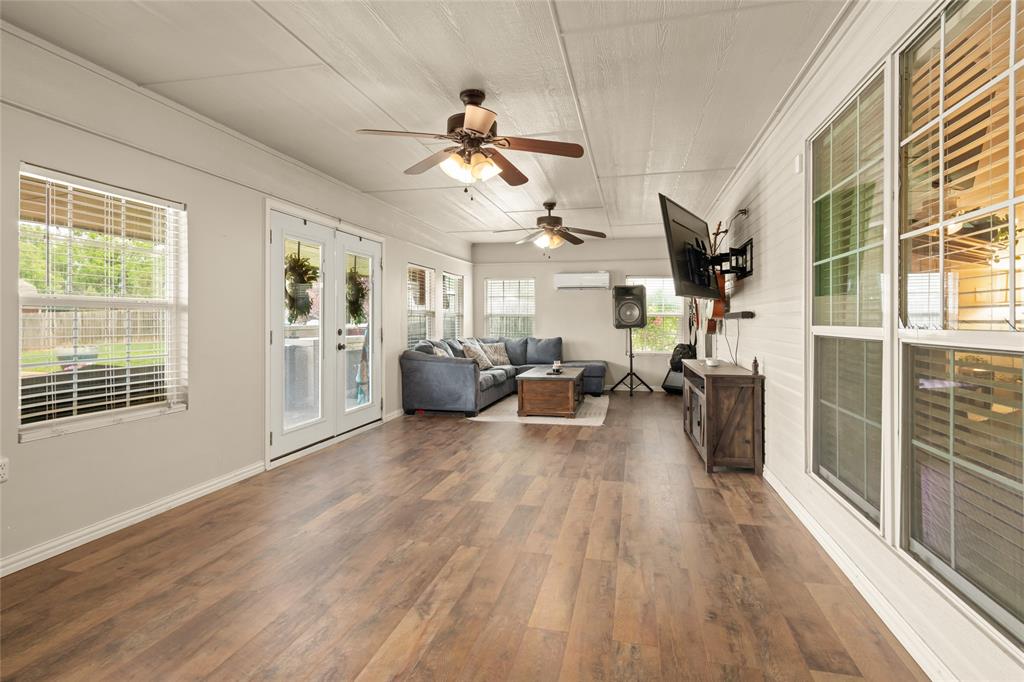 Callahan Divide - Residential