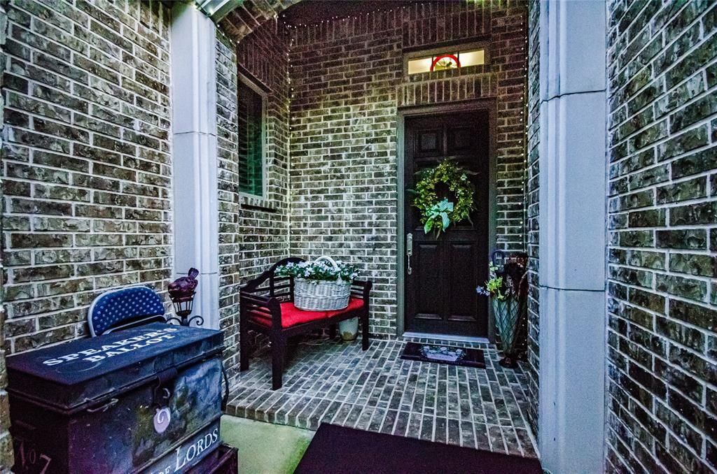 Photo of 1863 Audubon Pond Way, Allen, TX 75013 (MLS # 21208439)