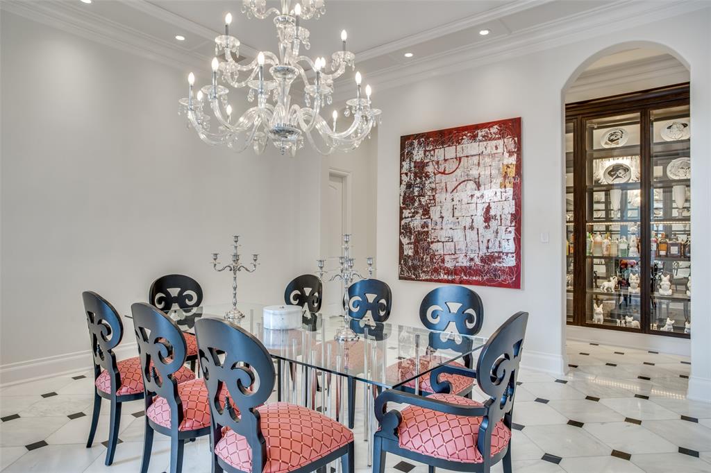 Venetian - Residential