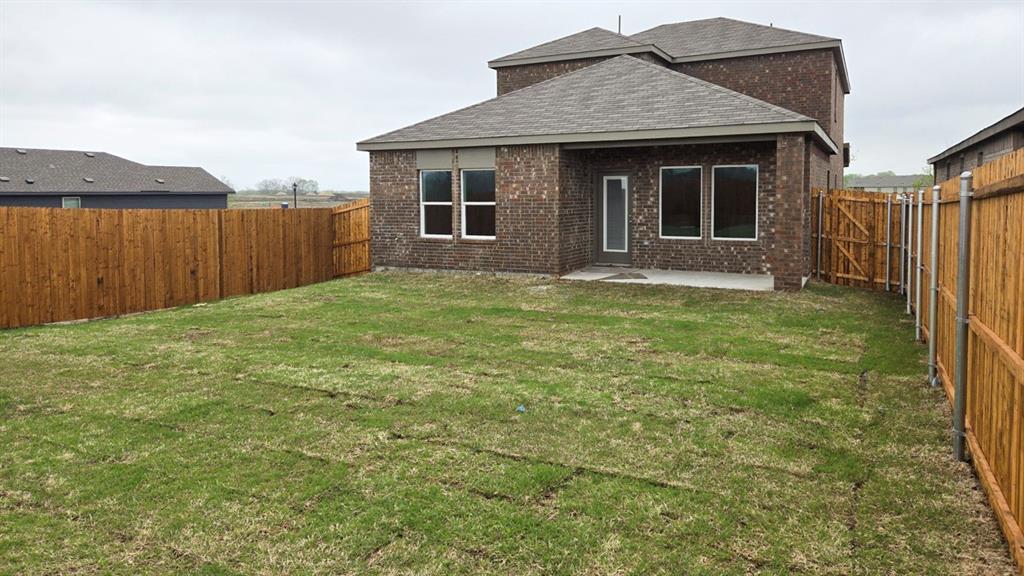 1805 Riverside Trail