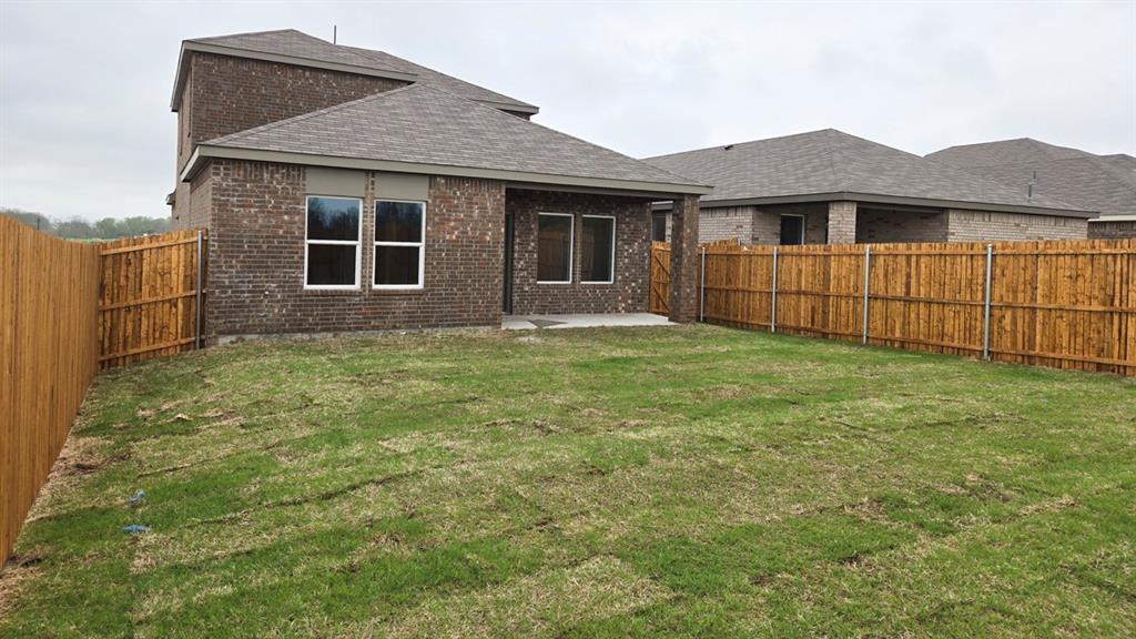 1805 Riverside Trail