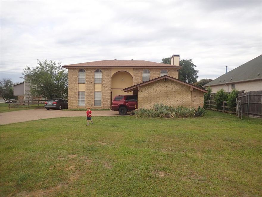 Great location for this duplex has country atmosphere in the city. Two bedrooms, 1 full bath upstairs. Refrigerator, Washer and dryer included. Water and lawn care are included. No water, No mowing!   Pets on case by case basis.