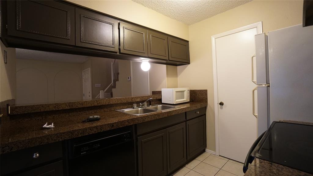 WHEAT JOHN SURVEY - Residential Lease