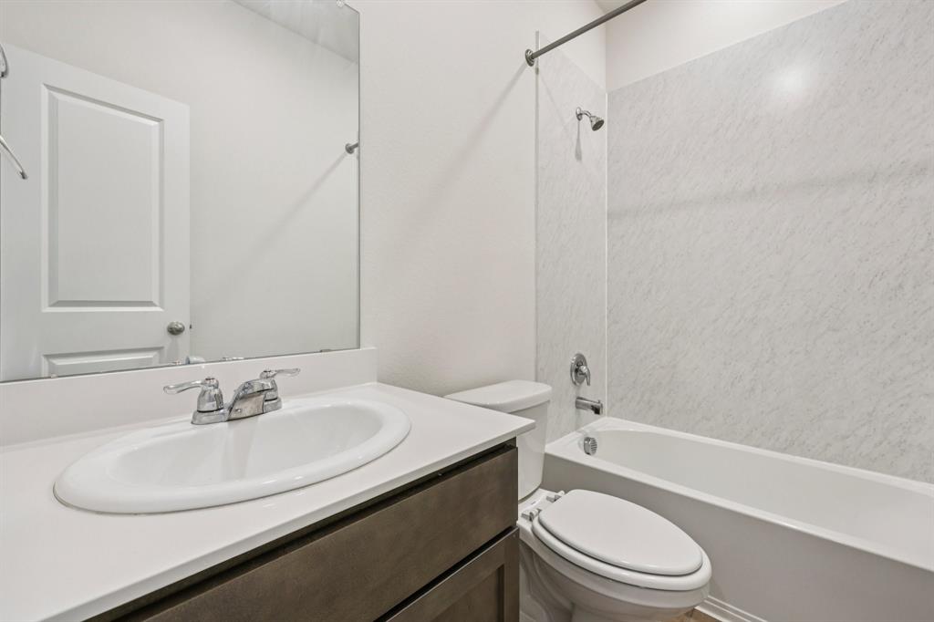 Elevon Ph 1a - Residential Lease