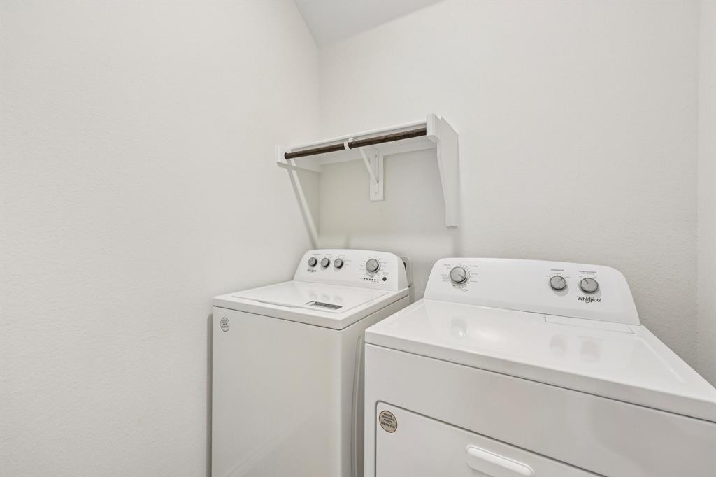 Elevon Ph 1a - Residential Lease