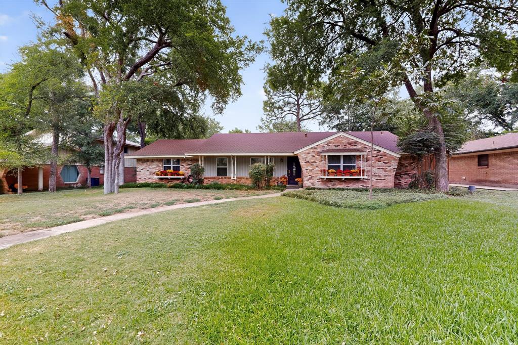 1802 Westminster Drive