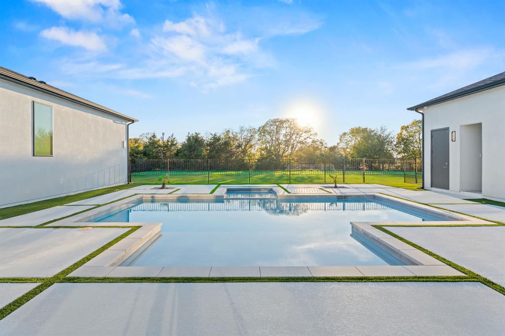 Ridge Lakes Ph 1 - Residential