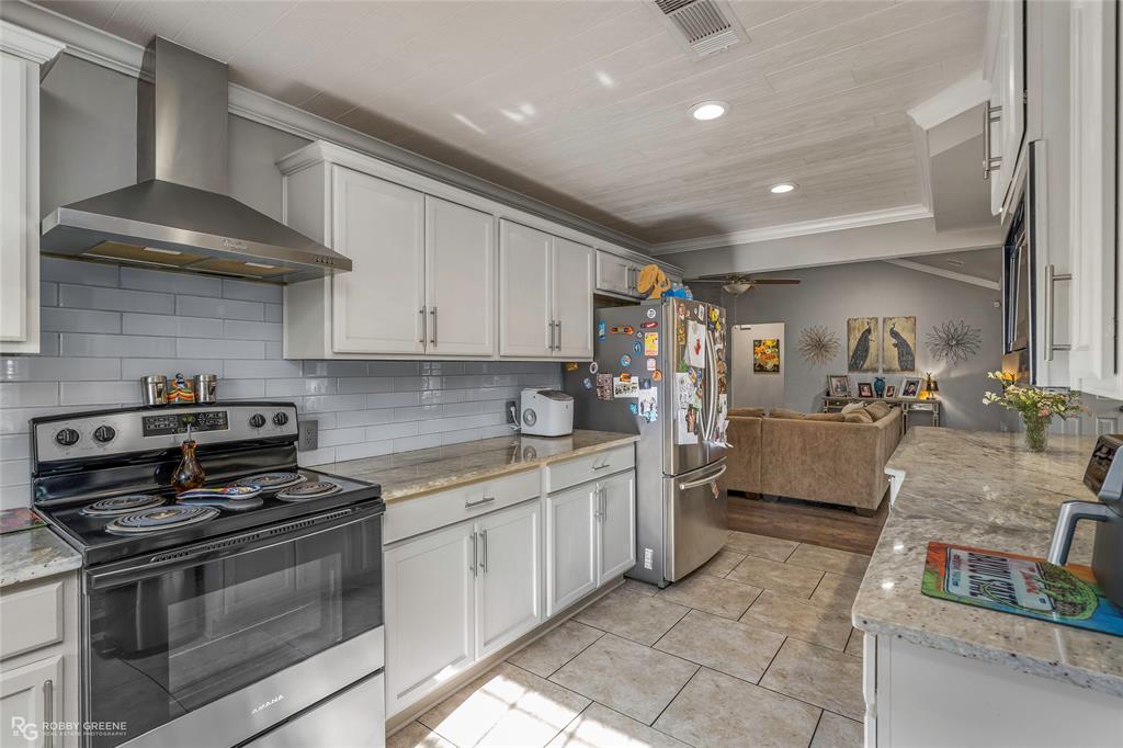 Country Place #3 - Residential