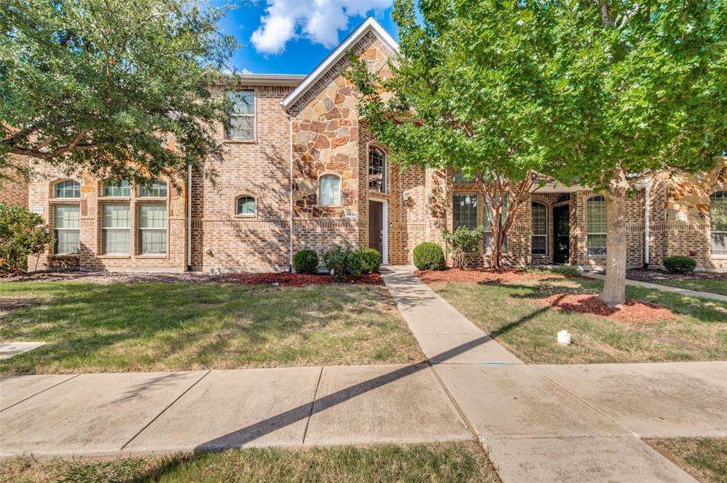 4916 Empire Way