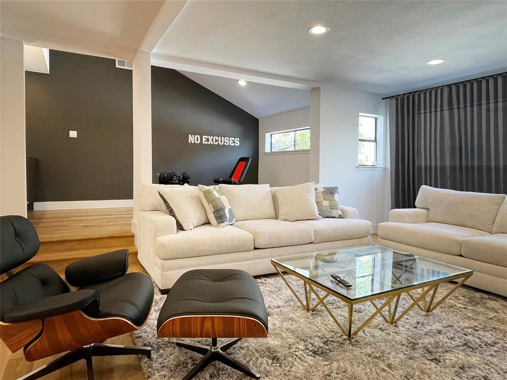 Hillcrest Wood - Residential