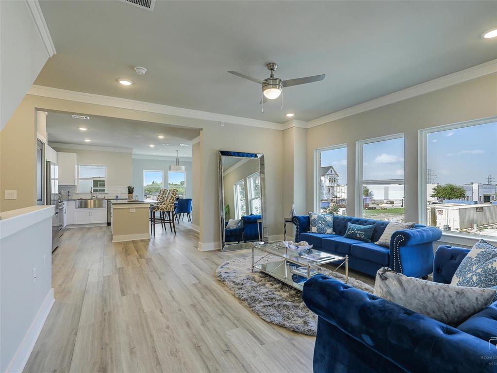 Wynwood Villas Townhomes - Residential