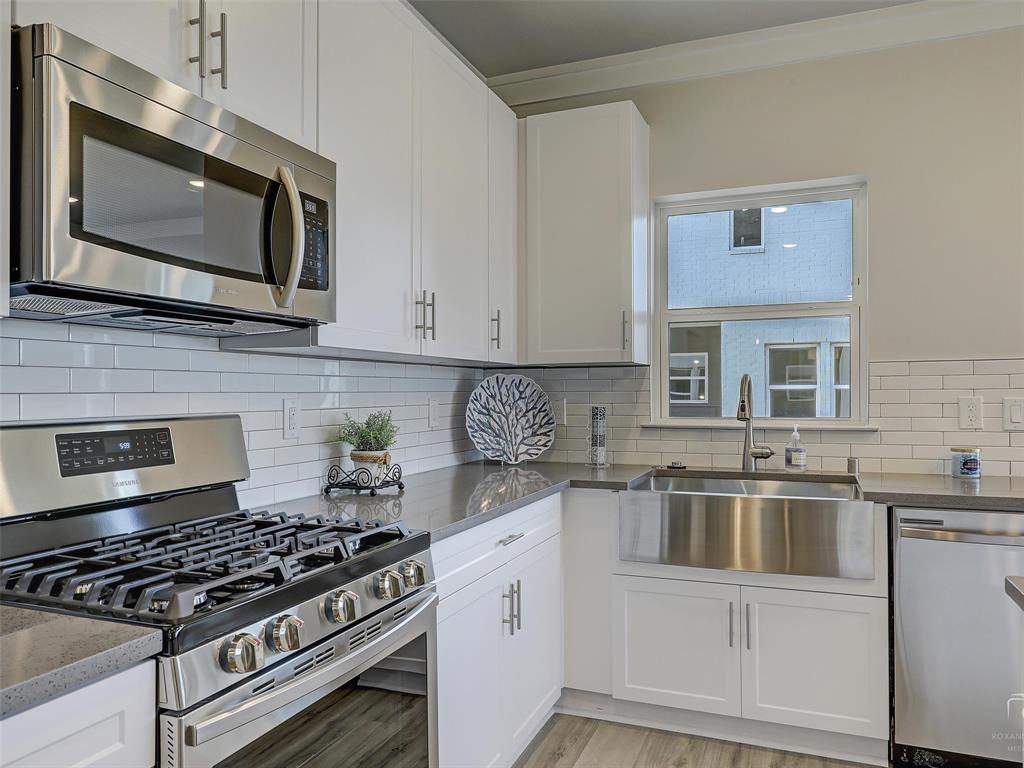 Wynwood Villas Townhomes - Residential