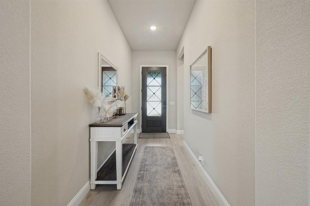 1029 River Oaks Drive