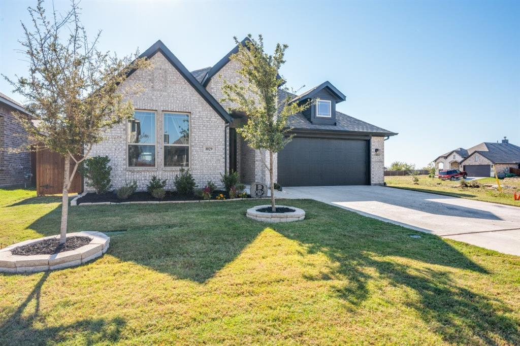 1029 River Oaks Drive