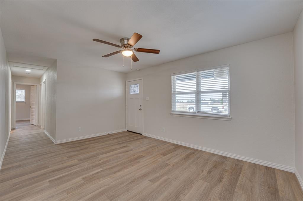 Fairview Ennis-Rev - Residential