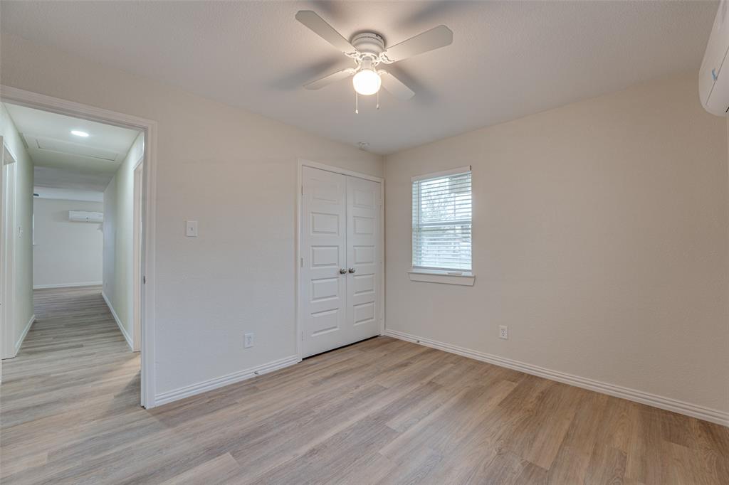 Fairview Ennis-Rev - Residential