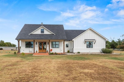 1742 Recreation Road 3 Bonham TX 75418