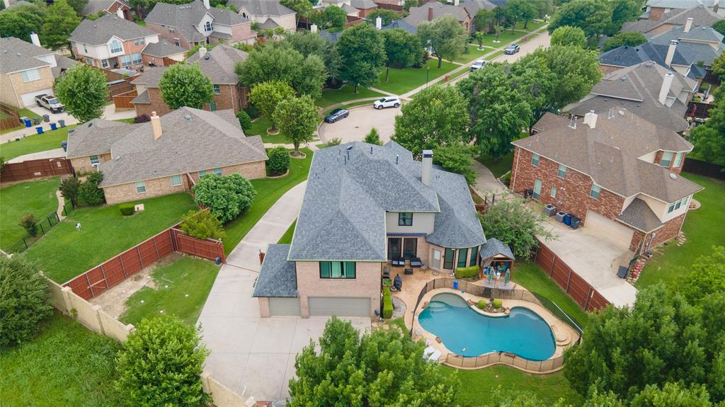 433 Long Cove Court