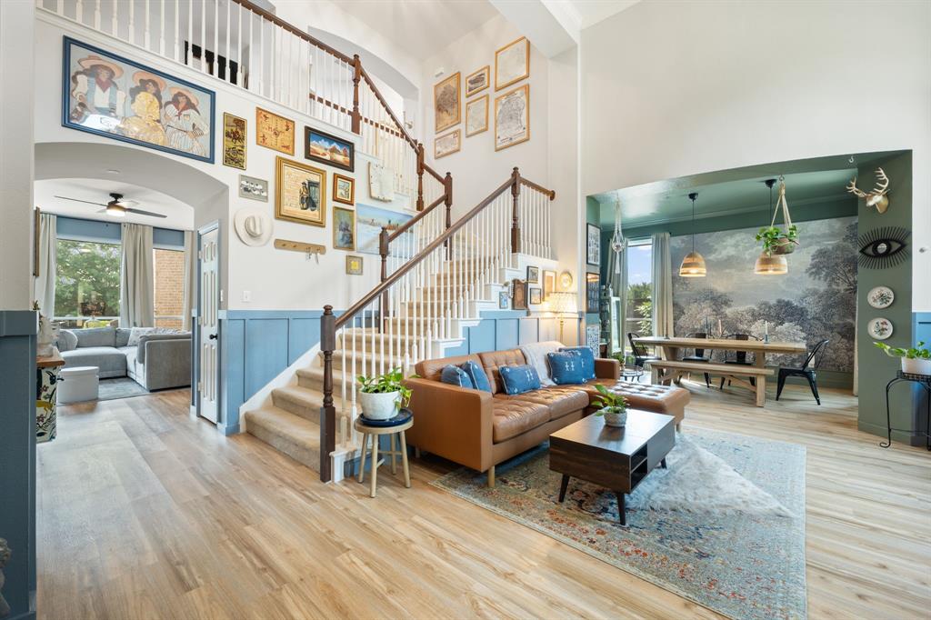 433 Long Cove Court