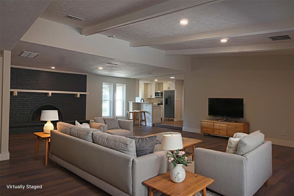 2313 Westridge Drive