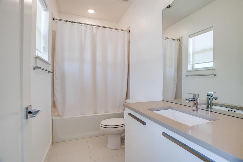 Mainvue At Phillips Creek Ranc - Residential