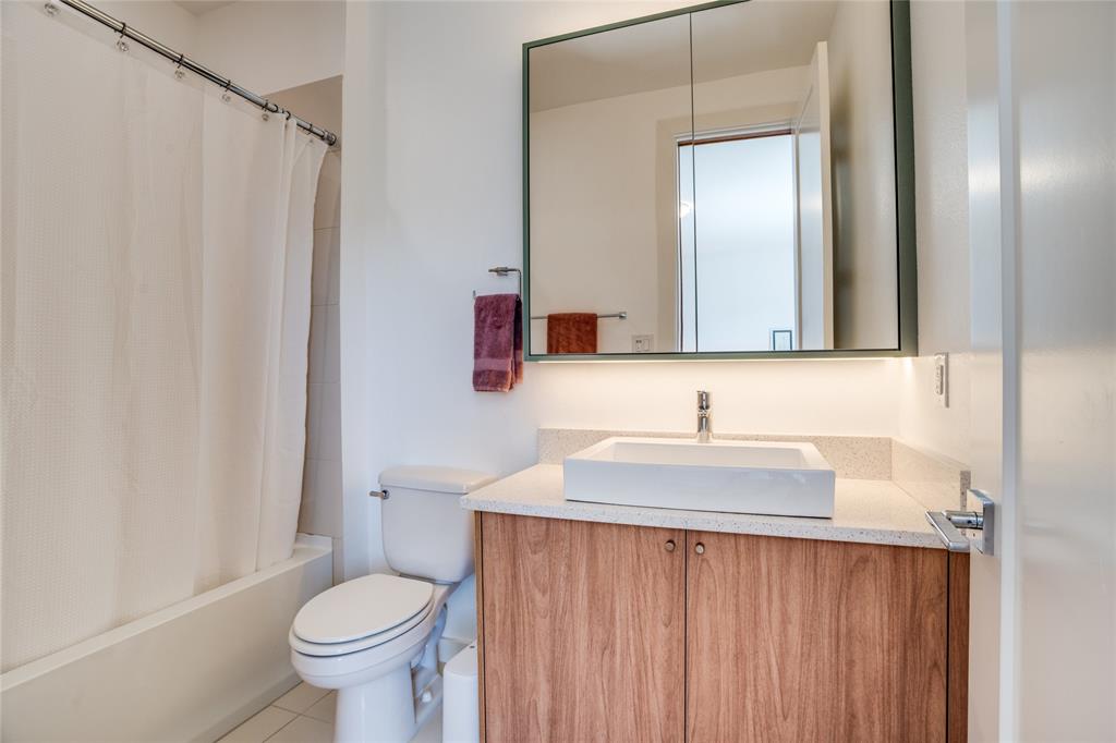 Mainvue At Phillips Creek Ranc - Residential