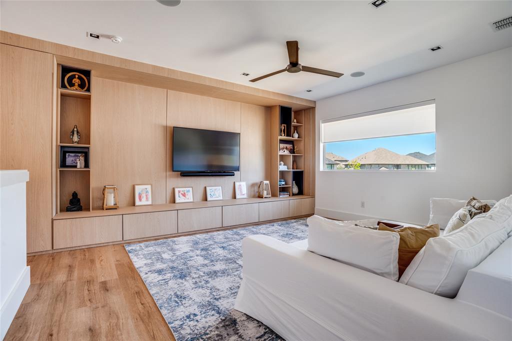 Mainvue At Phillips Creek Ranc - Residential