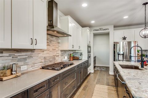 Tiny photo for 9900 Silver Rock Way, Denton, TX 76207 (MLS # 21101828)