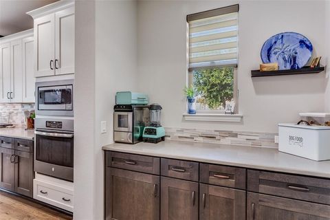 Tiny photo for 9900 Silver Rock Way, Denton, TX 76207 (MLS # 21101828)