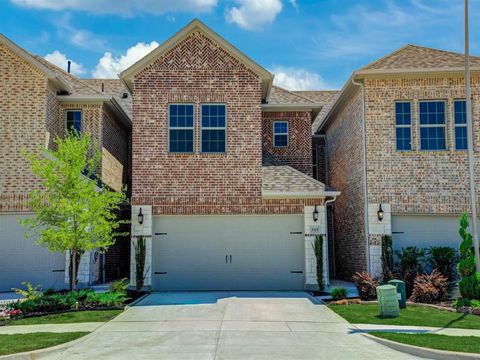 505 Hutchinson Lane Lewisville TX 75077